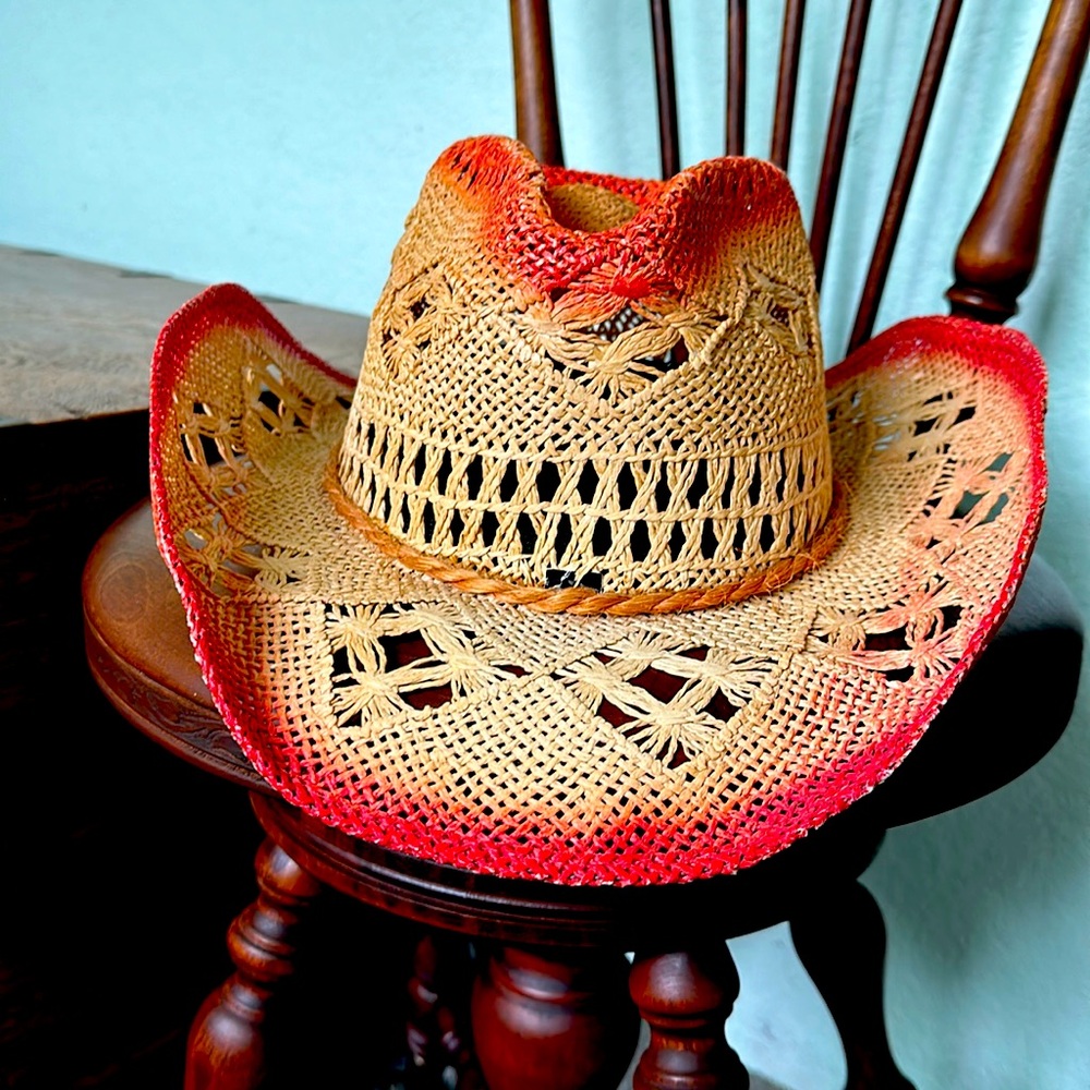Beautiful straw sun hat!  Excellent!